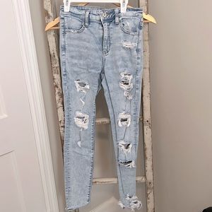 American Eagle - Next Level Stretch Ripped Jeans - Size 4